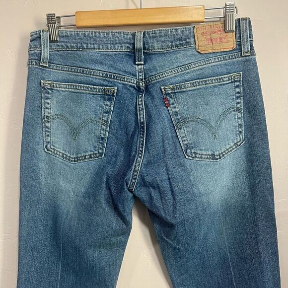 Levi's 518 Superlow Boot Cut Jeans Juniors size 9 M Distressed Denim - Picture 5 of 8